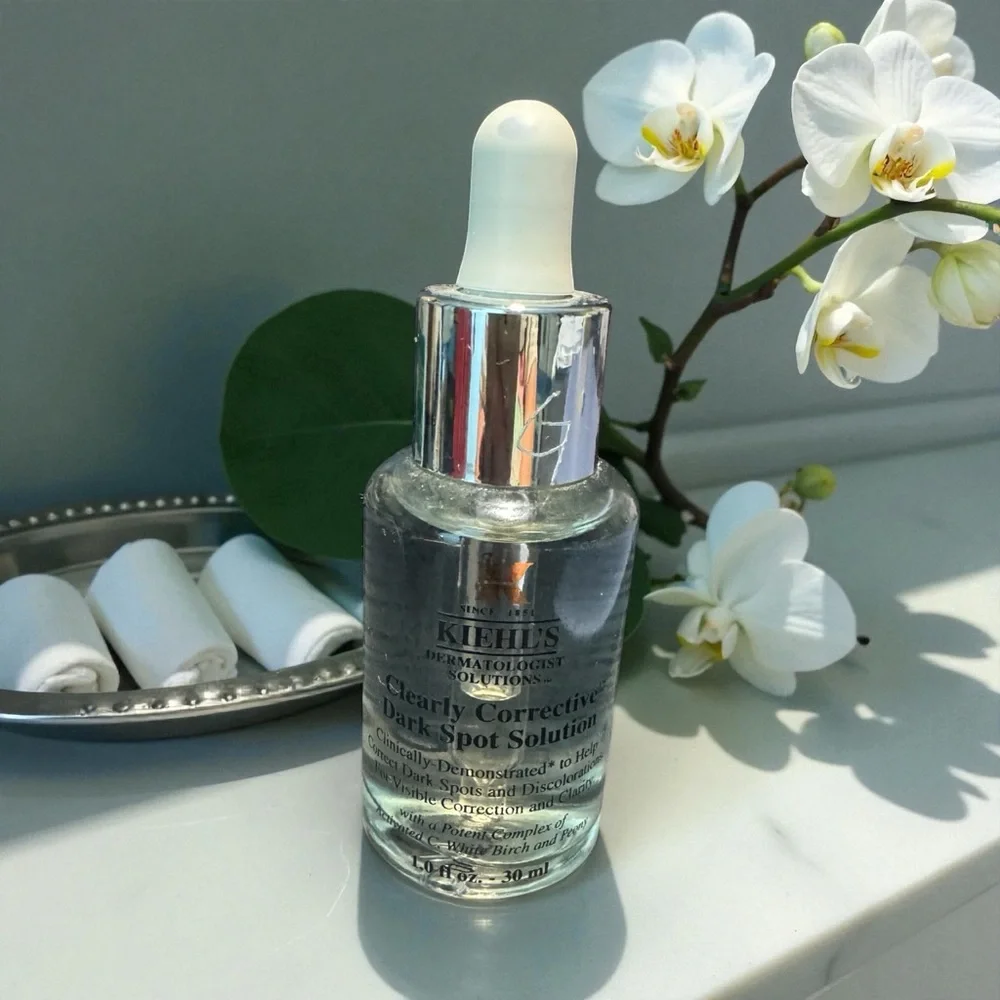 Kiehls clearly corrective dark spot solution 1oz bottle